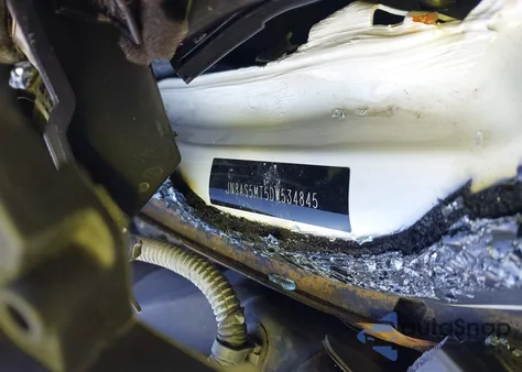 2013 Nissan Rogue S z USA, uszkodzony, nr VIN JN8AS5MT5DW534845